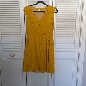 Yellow dress with flowers